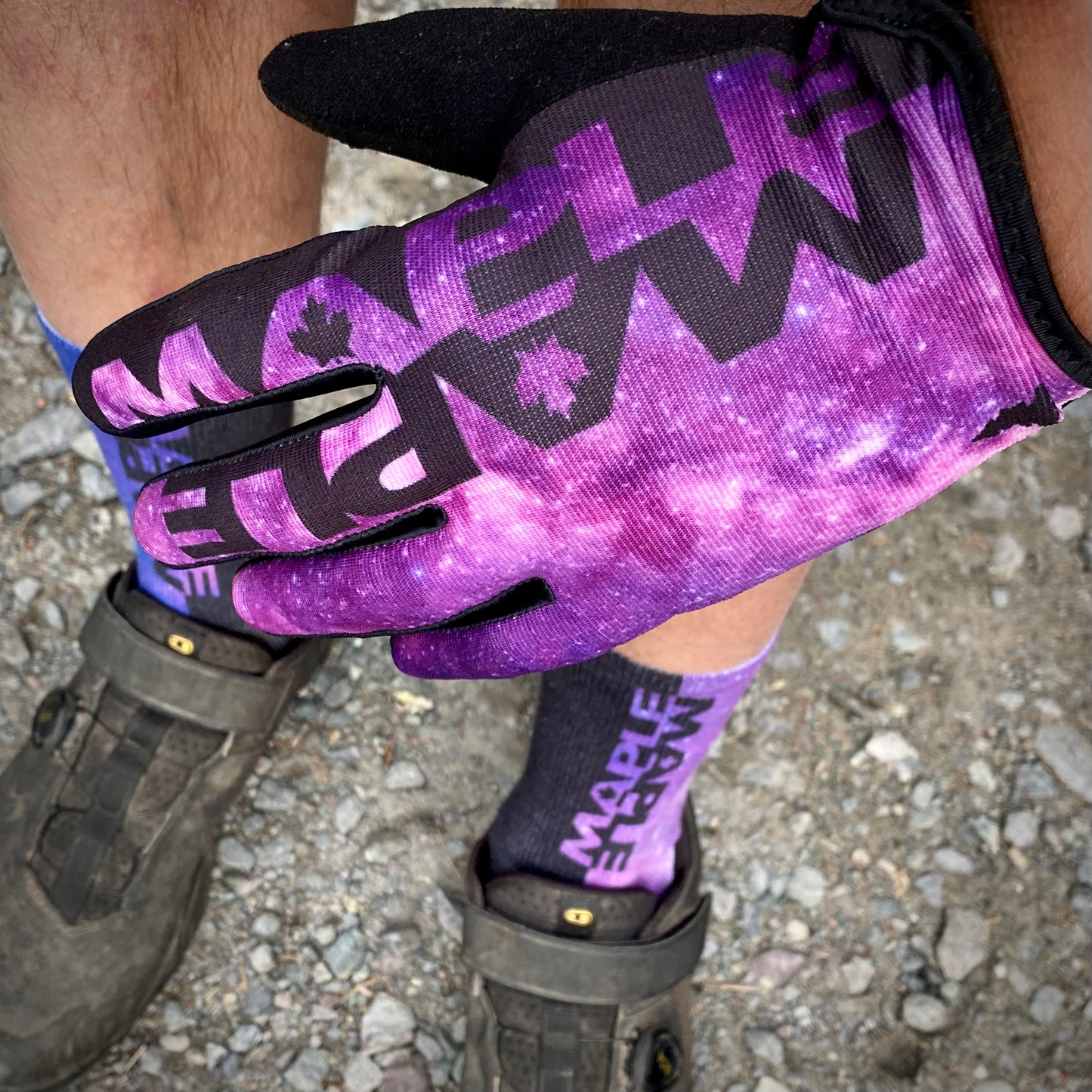 Maple Flip SUB6 6" Socks - Intergalactic