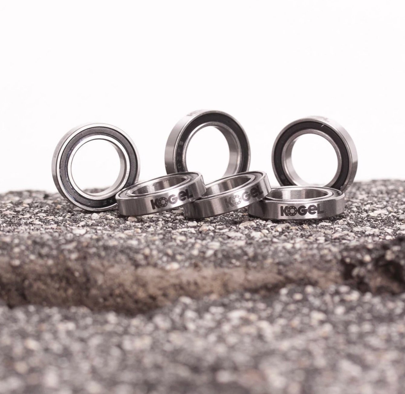 CERAMIC BEARINGS VS STAINLESS STEEL BEARINGS